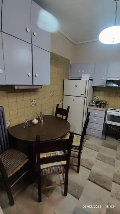 Sq Varnava Appartment Athènes Extérieur photo